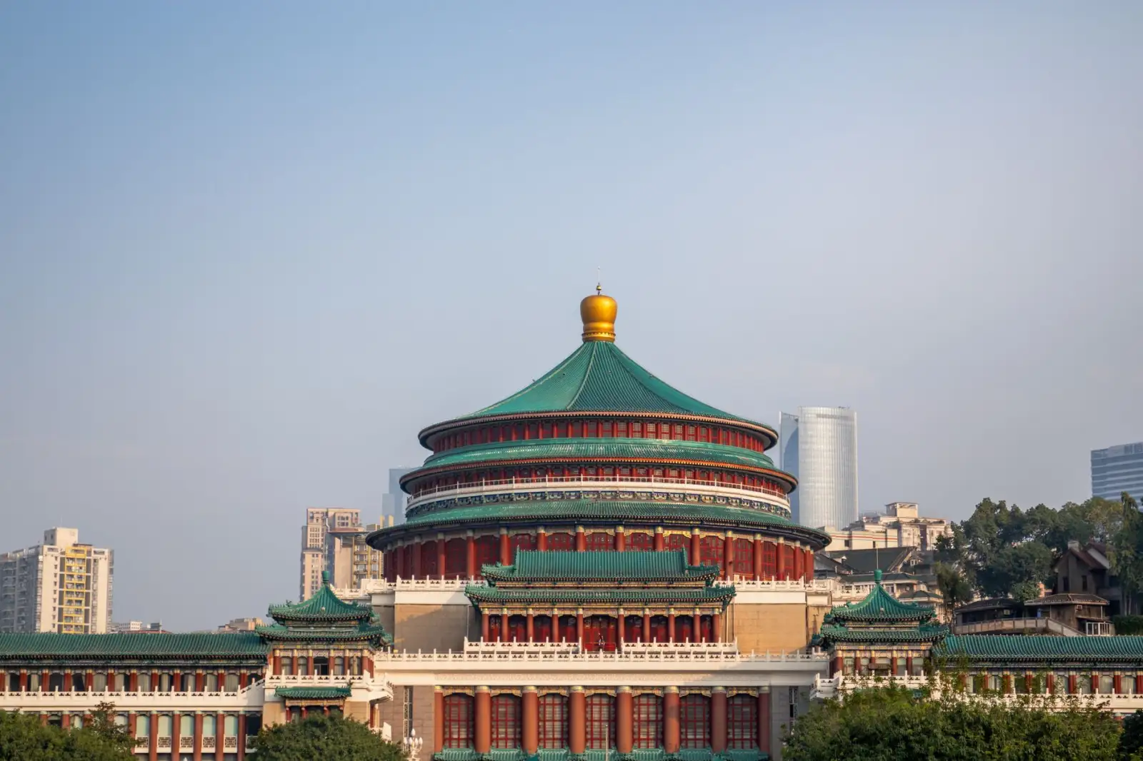 重庆企业宣传片拍摄如何选择制作团队？从策划到成片的行业标准解析